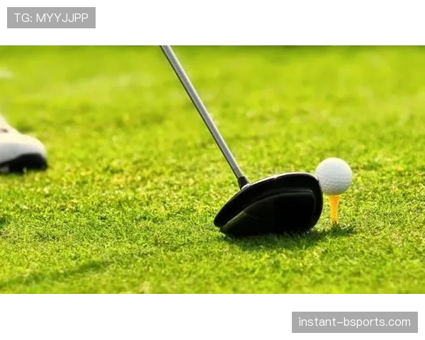 界外球怎么判？规则拆解：手部动作、出界判定与常见误区