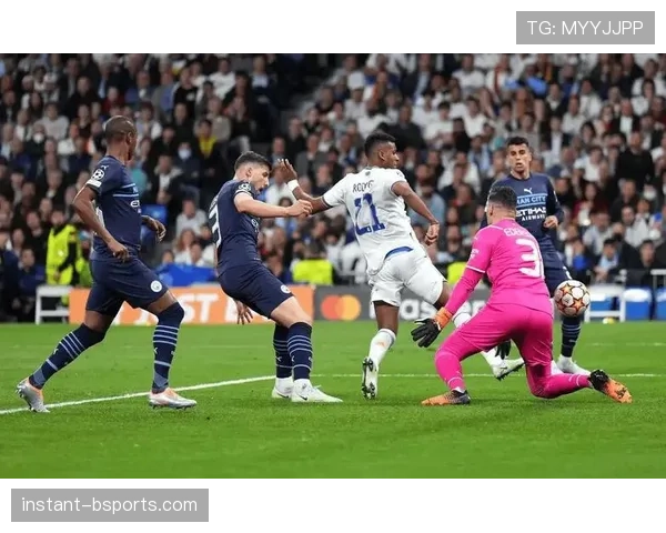 曼城高位压迫反成软肋，防线屡被打穿暴露防守隐患