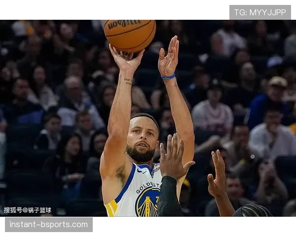 斯托贾科维奇三分拉开与库里差距 提升球队关键时刻火力