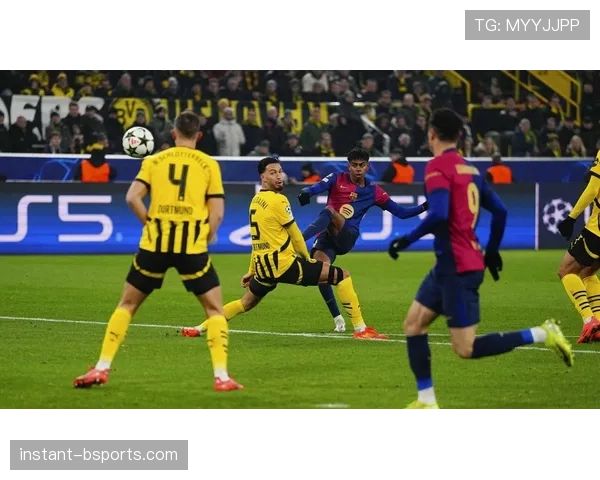 瓦伦西亚管理层决策争议加剧，球队运营与竞技表现稳定性面临考验